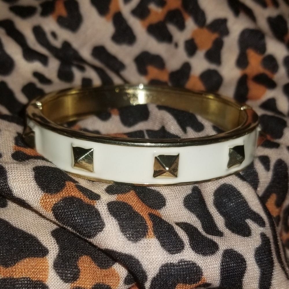 3/$10 Enamel Bangle Bracelet